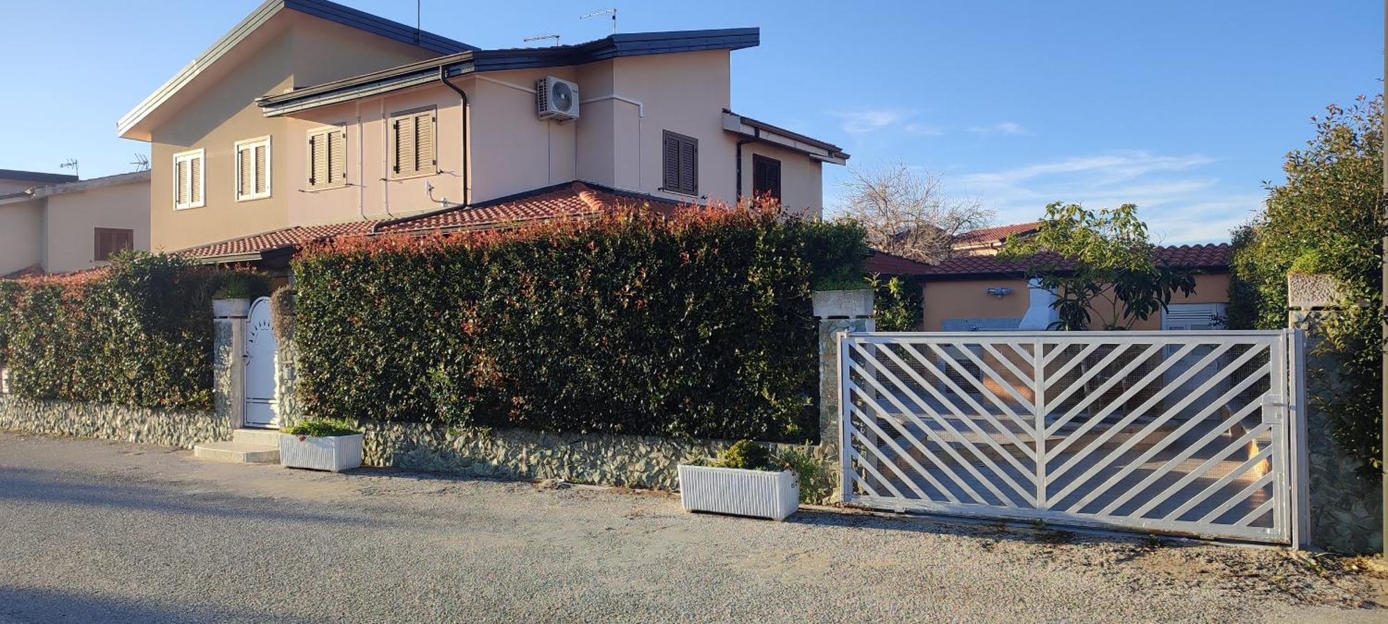 Villetta Aurora Villaggio Porto Ada A 2 Passi Dal Mare Пицо Екстериор снимка